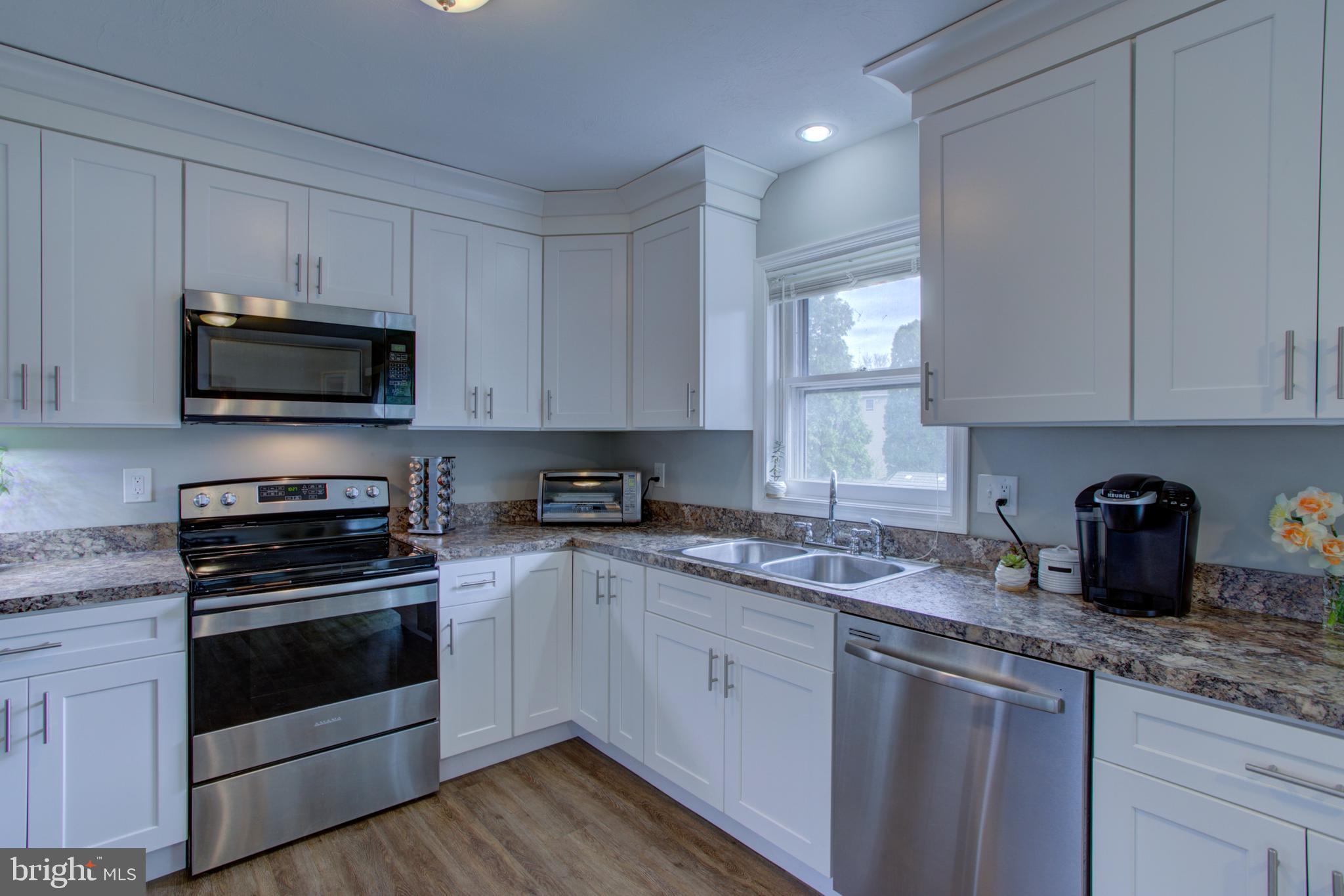 413 Hummingbird Drive Lititz, PA 17543 - Photo 28 of 43