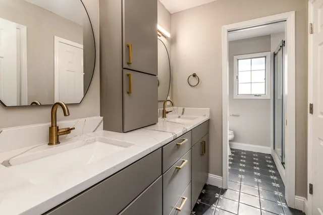 $324,900 | 317 South Lu Court, Carbondale, IL 62901