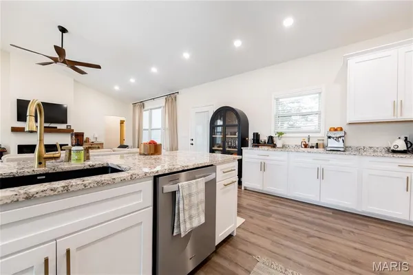 $445,000 | 233 Sunny Drive, Rolla, MO 65401