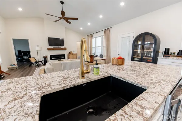 $445,000 | 233 Sunny Drive, Rolla, MO 65401