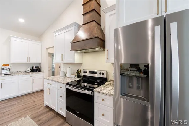 $449,000 | 233 Sunny Drive, Rolla, MO 65401