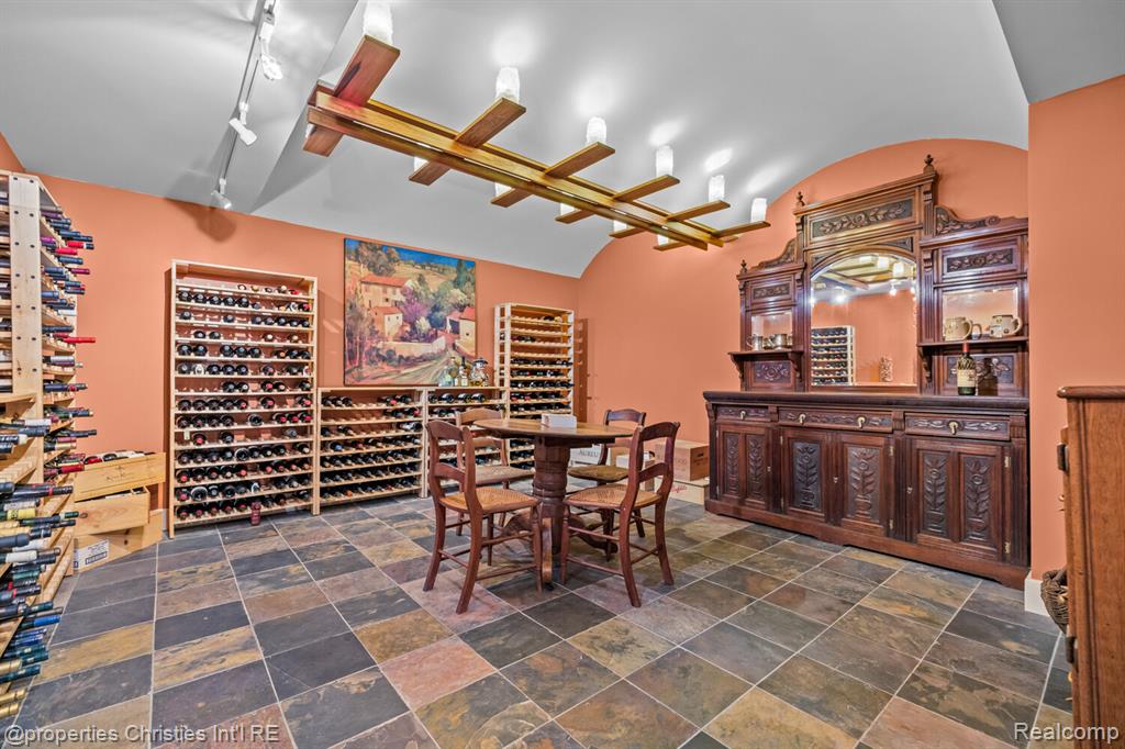 1041 Greentree Road Bloomfield Hills, MI 48304 - Photo 57 of 70
