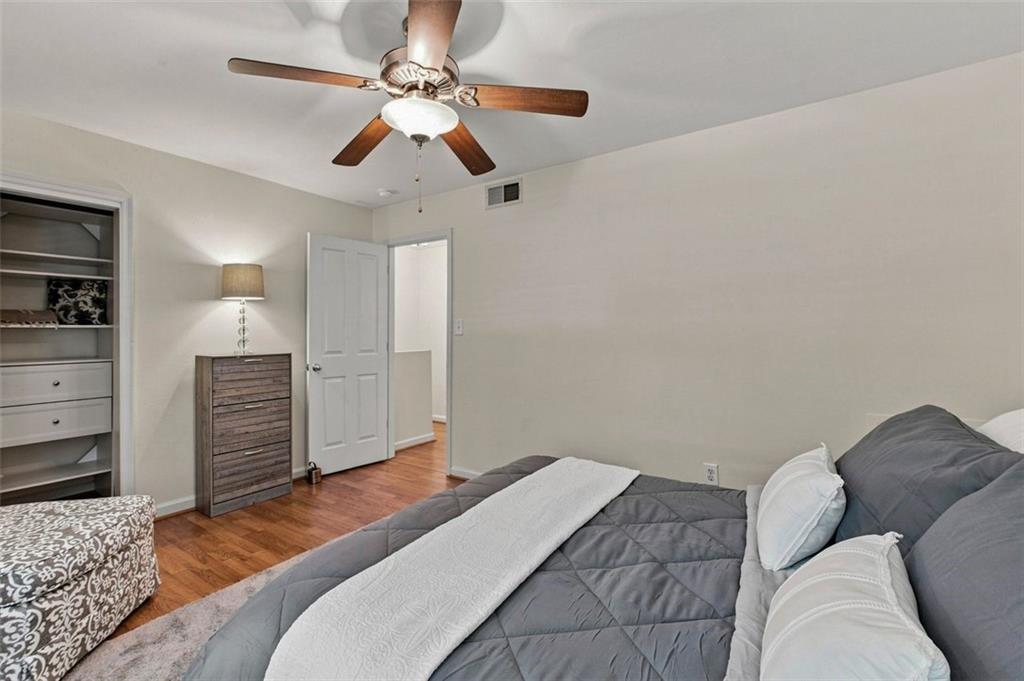 6940 Roswell Road, Unit B3 Sandy Springs, GA 30328 - Photo 17 of 28 Gallery Image 17