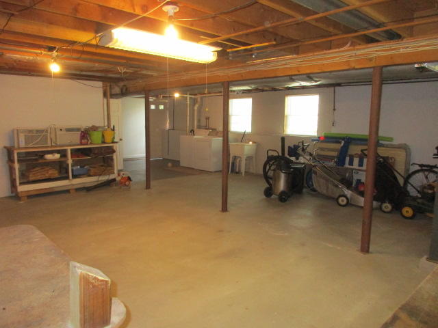 4 Stage Coach Road Harwich, MA 02645 - Photo 20 of 34 a view of a room with gym equipment