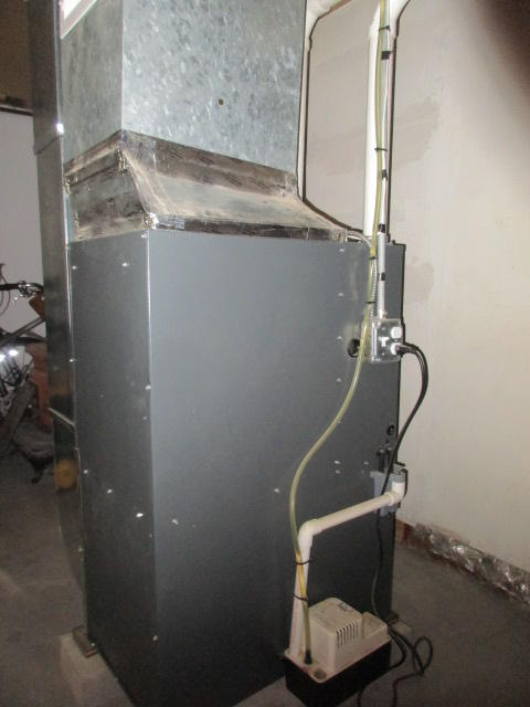 4 Stage Coach Road Harwich, MA 02645 - Photo 22 of 34 a room with gym equipment