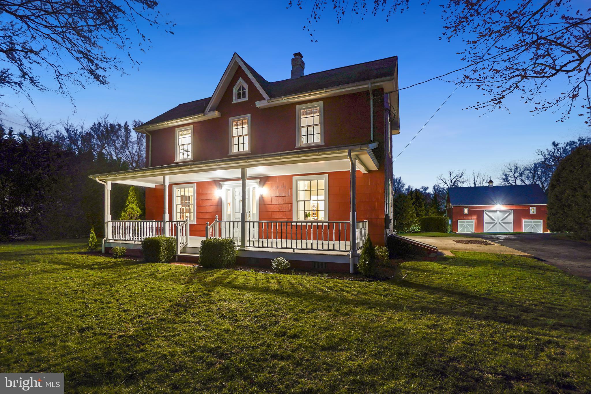 8901 Damascus Road Damascus, MD 20872 - Photo 2 of 50 Enchanting farmhouse on substantial lot