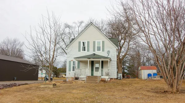 $239,900 | 13263 Andrews Avenue, Lindstrom, MN 55045