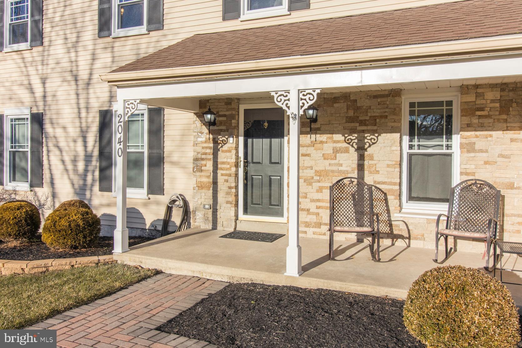 2040 Spring Valley Road Lansdale, PA 19446 - Photo 4 of 44 Gallery Image 4