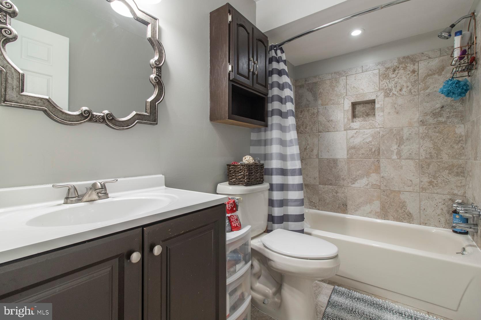 2040 Spring Valley Road Lansdale, PA 19446 - Photo 32 of 44 Gallery Image 32
