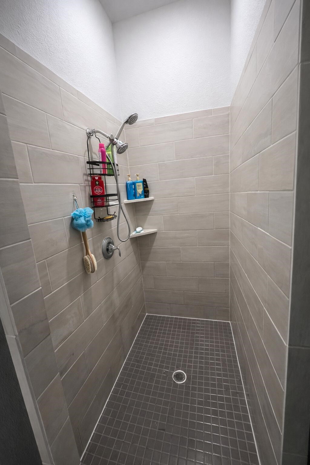 4334 Redford Valley Road Rosharon, TX 77583 - Photo 38 of 44 a bathroom with a shower