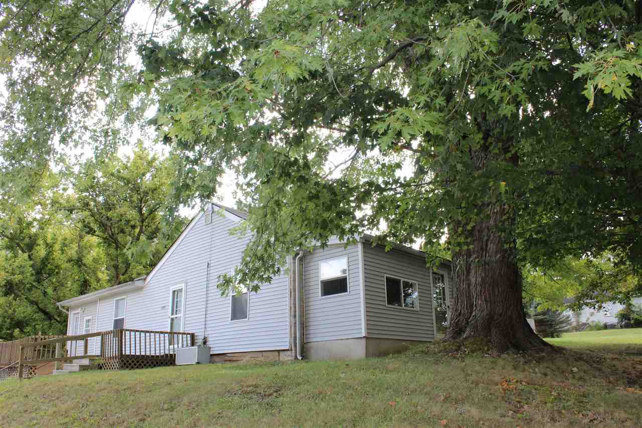 1845 West That Road Bloomington, IN 47403 - Photo 3 of 21