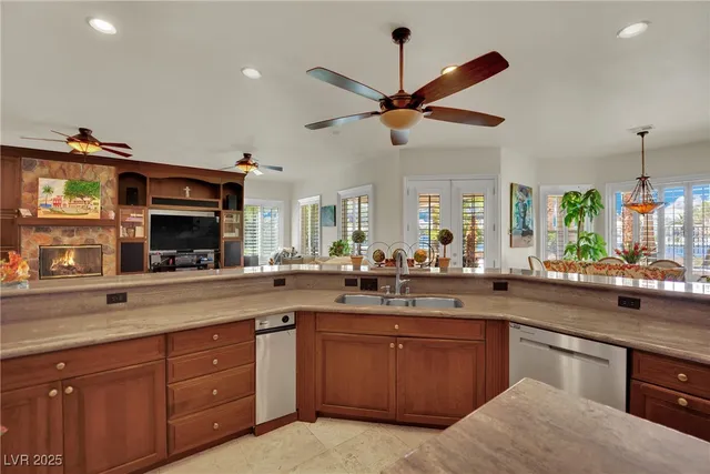 $2,480,000 | 8137 Desert Jewel Circle, Las Vegas, NV 89128