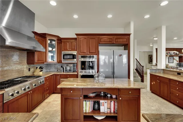 $2,480,000 | 8137 Desert Jewel Circle, Las Vegas, NV 89128