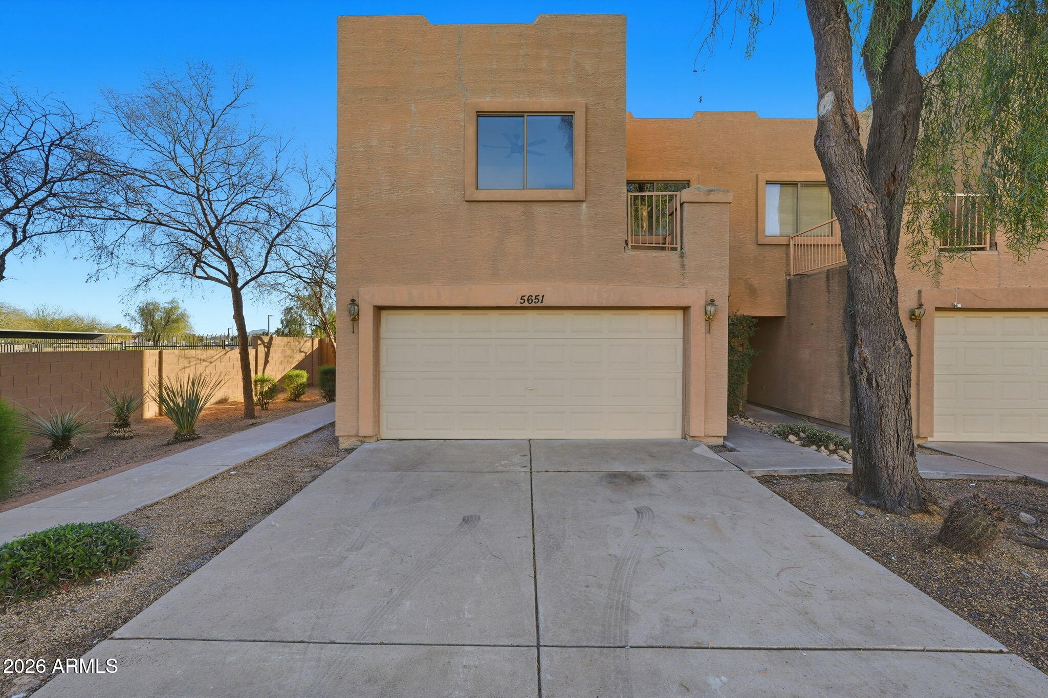 15651 North 29th Way Phoenix, AZ 85032 - Photo 1 of 34 001_ListerPros