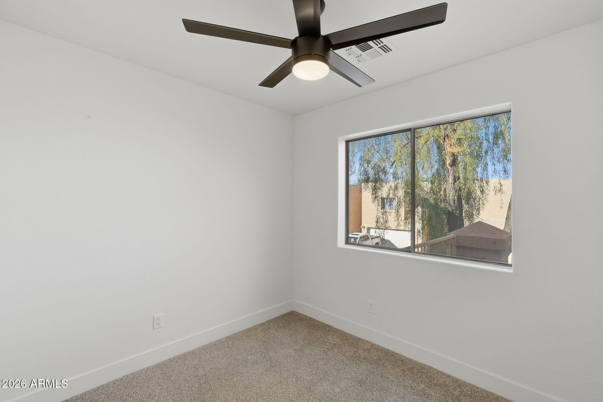 15651 North 29th Way Phoenix, AZ 85032 - Photo 21 of 34 019_ListerPros