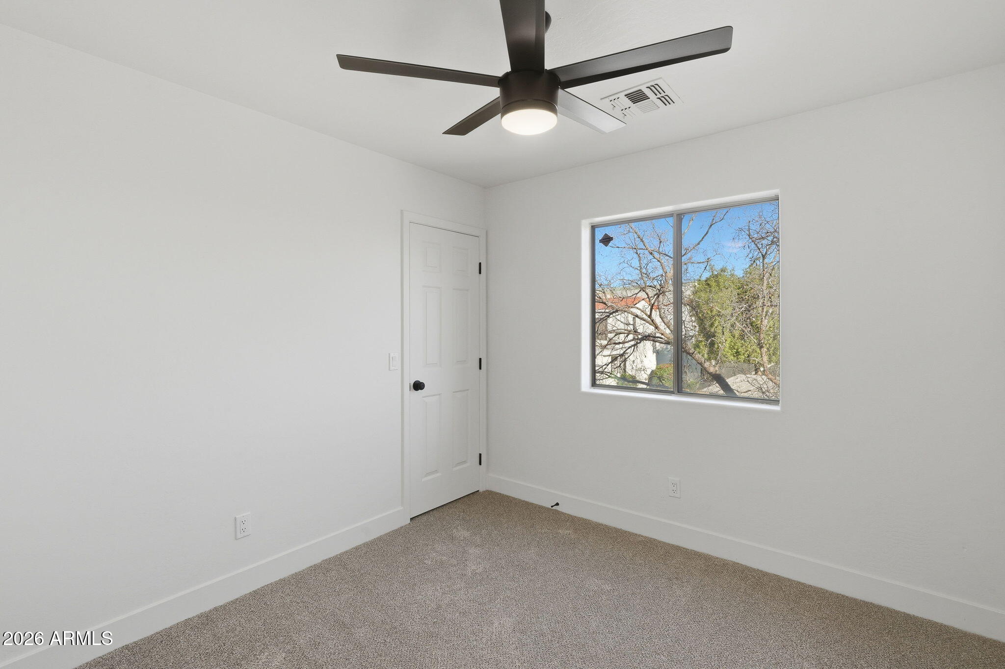 15651 North 29th Way Phoenix, AZ 85032 - Photo 23 of 34 021_ListerPros