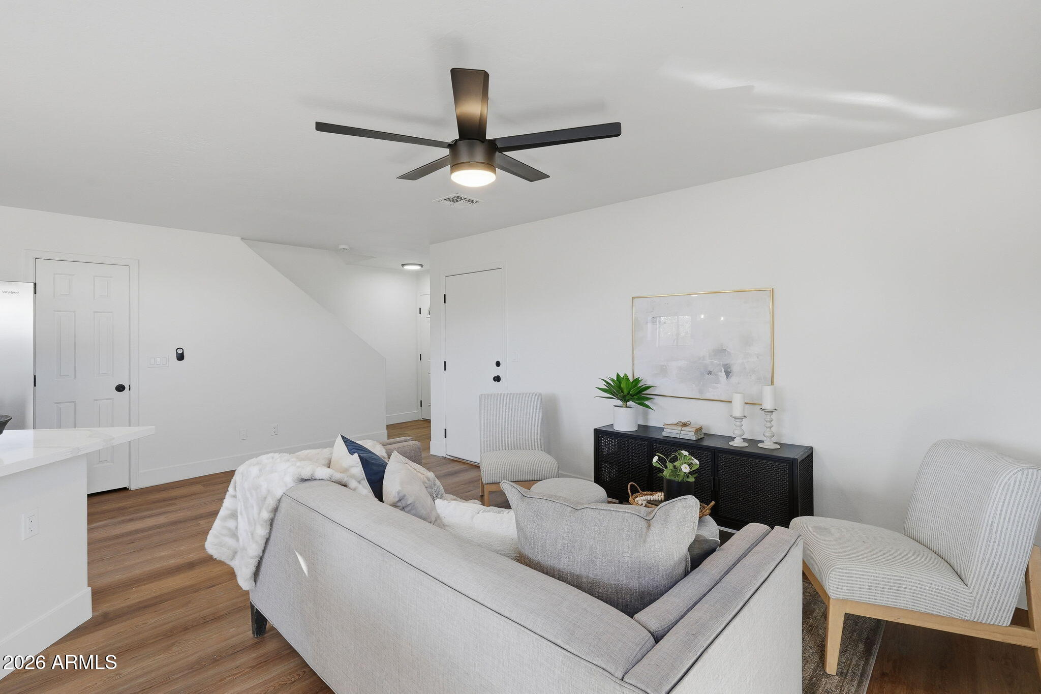 15651 North 29th Way Phoenix, AZ 85032 - Photo 6 of 34 006_ListerPros
