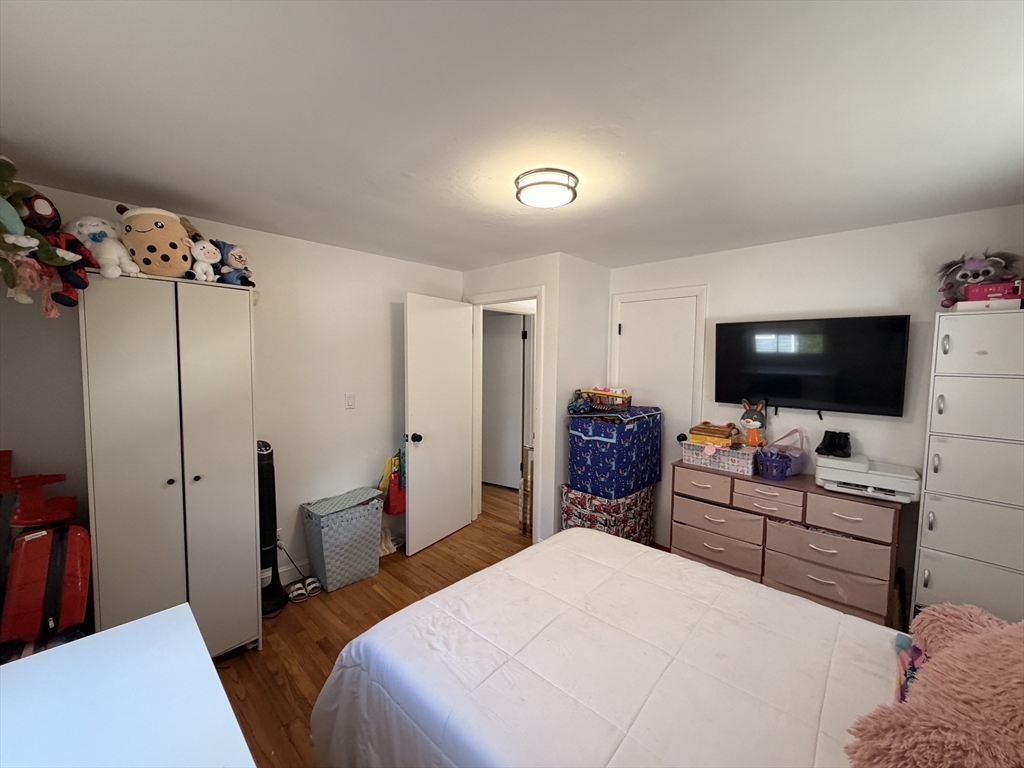 643 Boston Street Lynn, MA 01905 - Photo 17 of 27