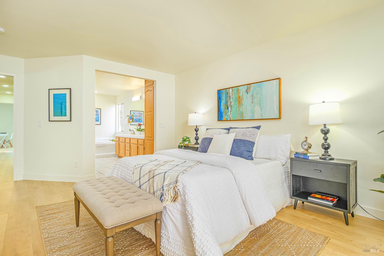 45 Del Oro Lagoon Novato, CA 94949 - Photo 23 of 37