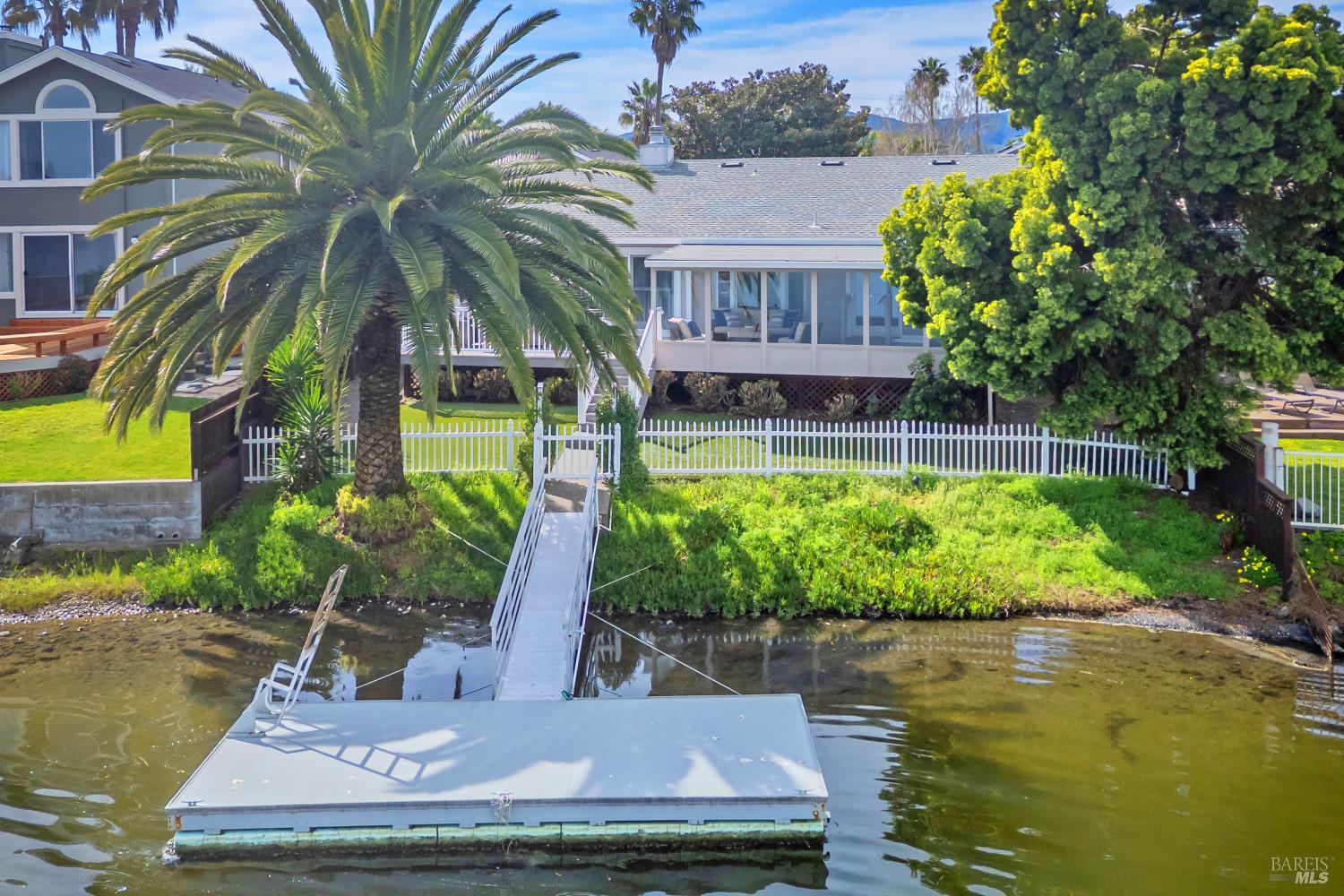 45 Del Oro Lagoon Novato, CA 94949 - Photo 36 of 37