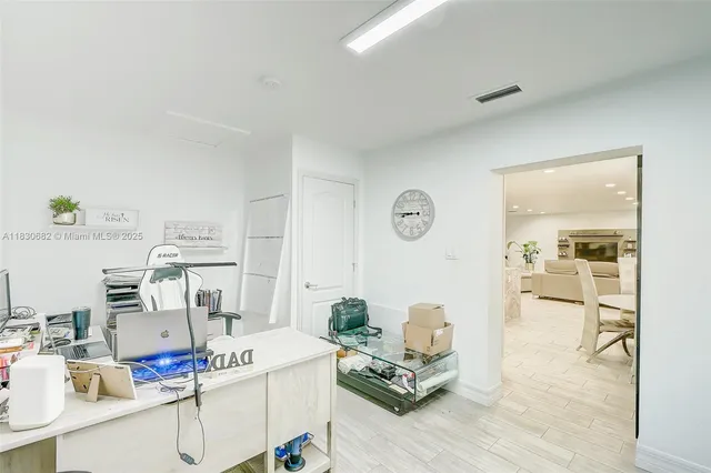 $429,000 | 369 Caloosa Drive, LaBelle, FL 33935