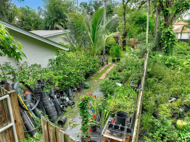 $429,000 | 369 Caloosa Drive, LaBelle, FL 33935