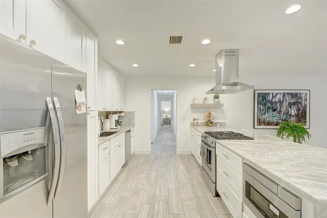 $429,000 | 369 Caloosa Drive, LaBelle, FL 33935