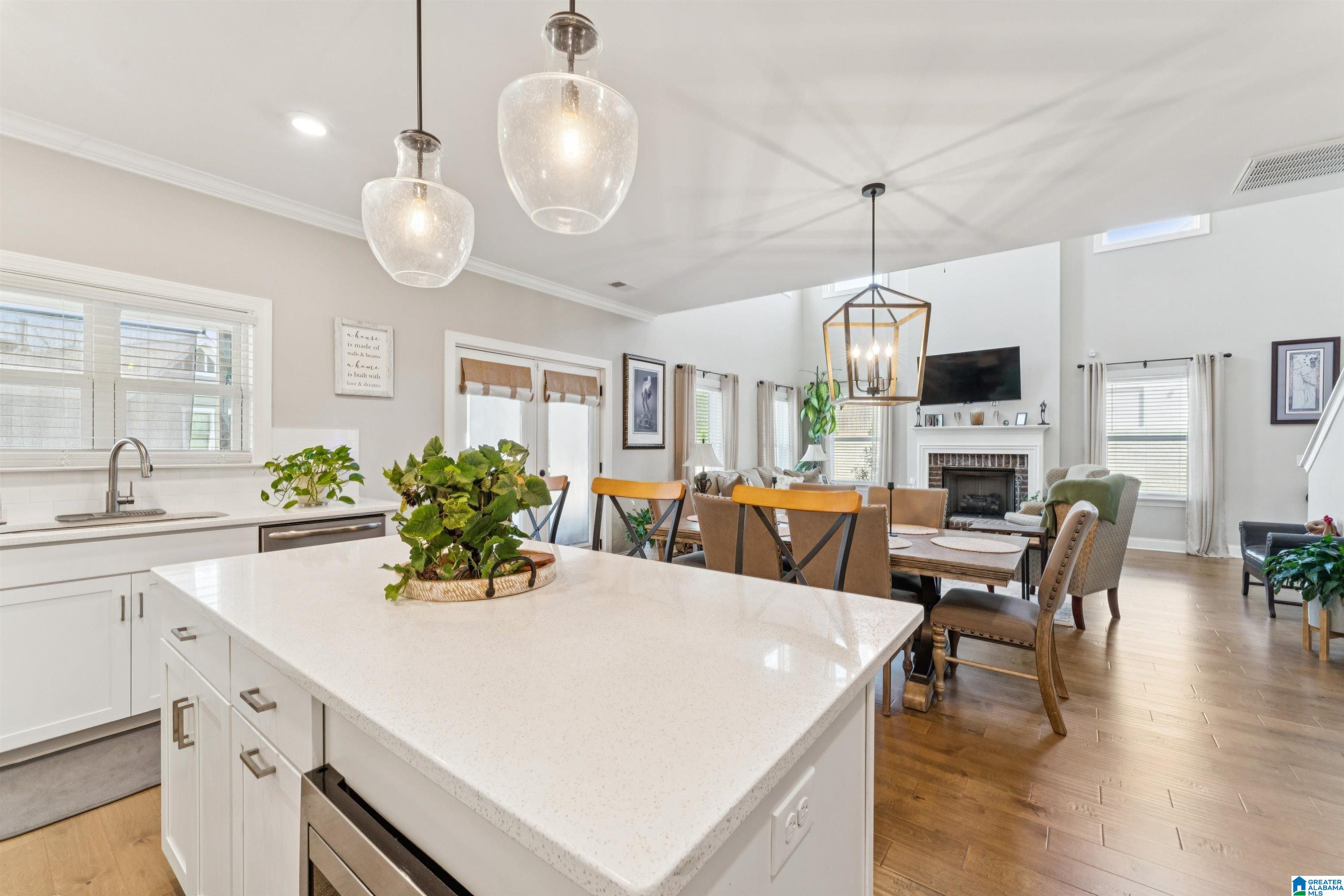 135 MacDonald Court Springville, AL 35146 - Photo 5 of 47