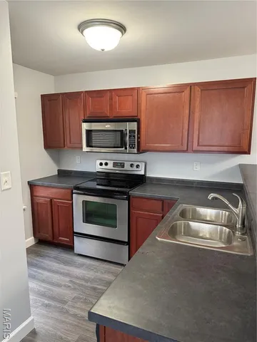 $179,000 | 612 Saravalle Drive, St. Peters, MO 63376