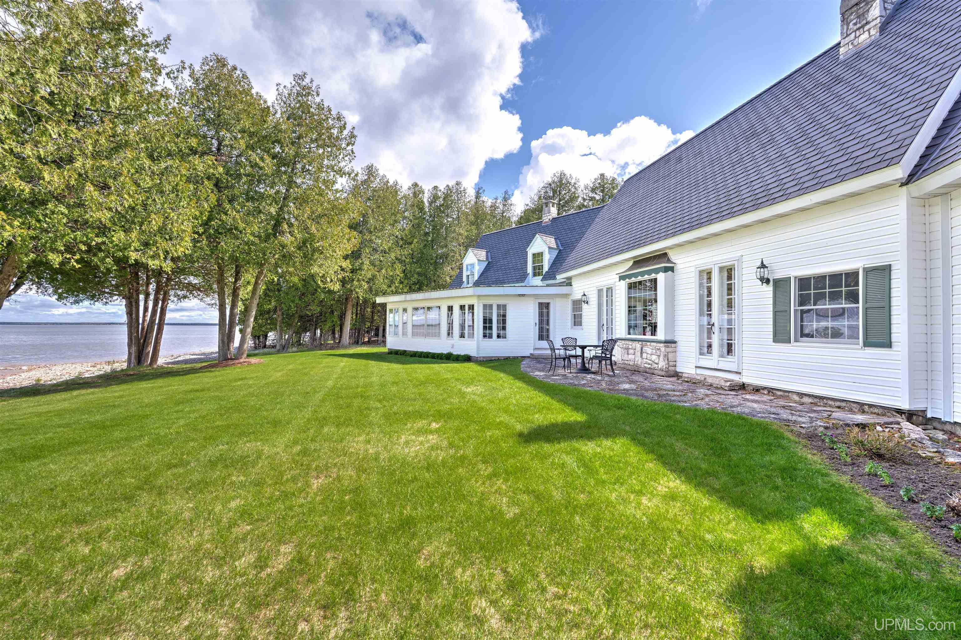 7975 25 Rd Garden Garden, MI 49835 - Photo 7 of 98