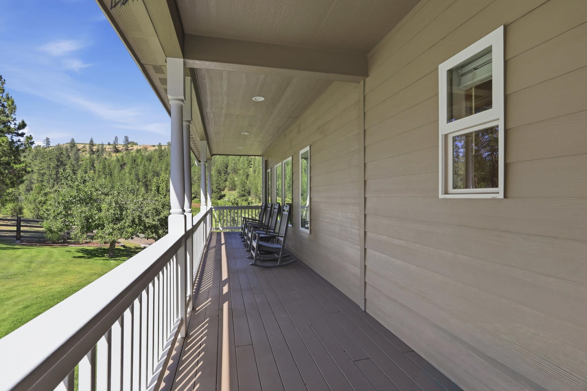 9516 East Day Road Mead, WA 99021 - Photo 6 of 50