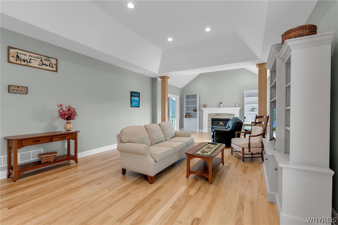 35 Raine Drive Amherst, NY 14221 - Photo 17 of 46