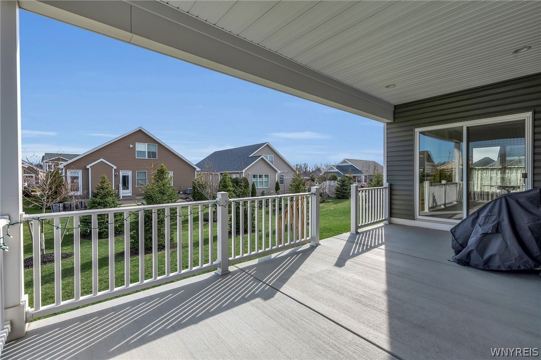 35 Raine Drive Amherst, NY 14221 - Photo 25 of 46