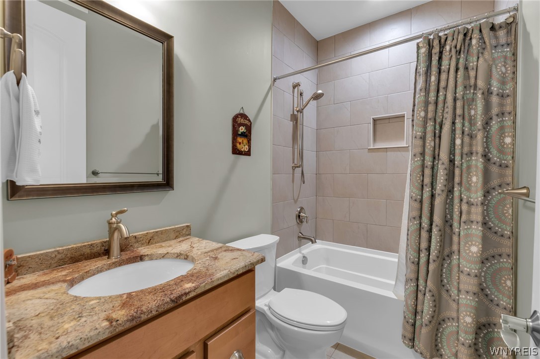 35 Raine Drive Amherst, NY 14221 - Photo 35 of 46