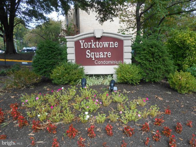 2911 Charing Cross Road, Unit 15 Falls Church, VA 22042 - Photo 8 of 21 Community