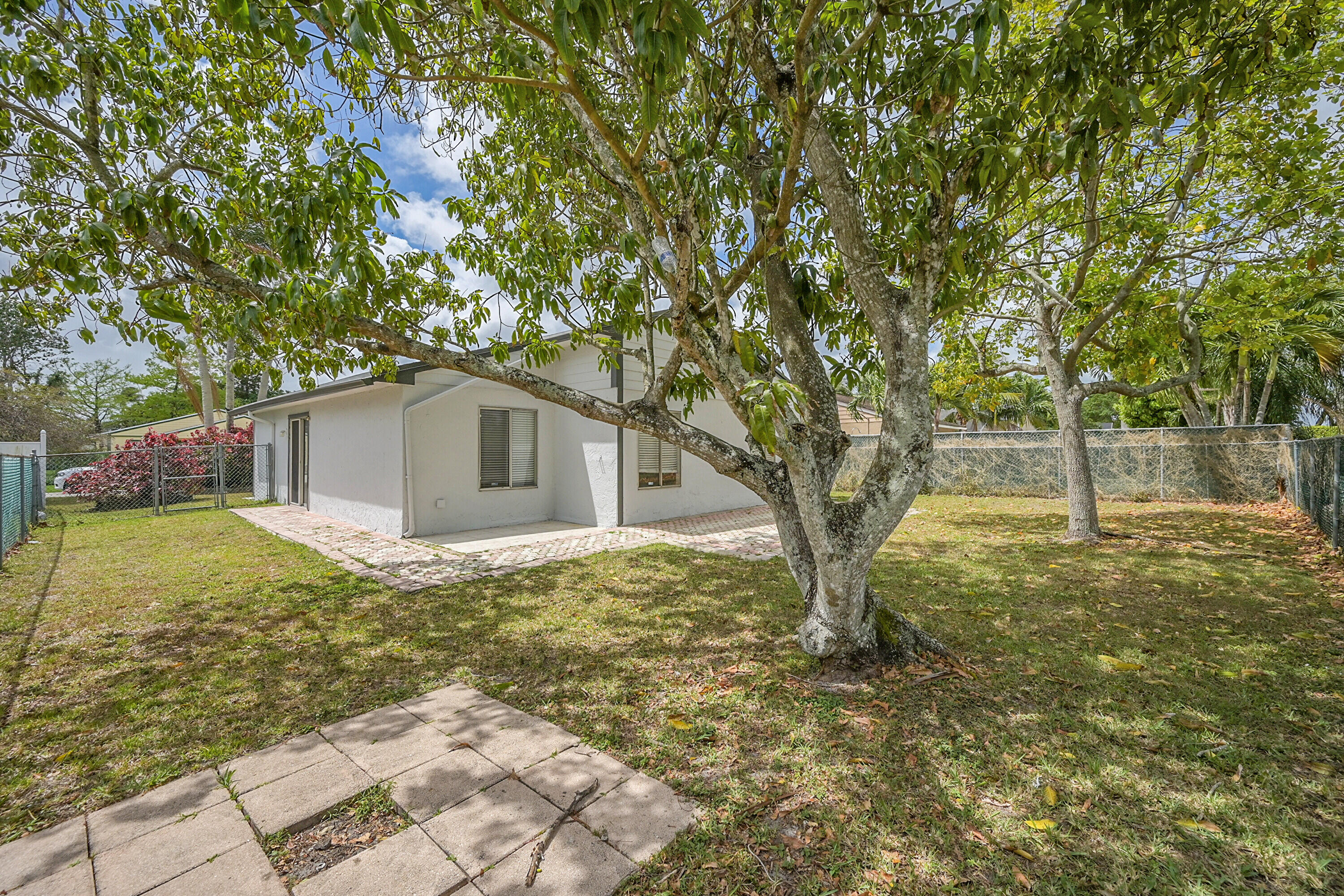 8403 Garden Gate Place Boca Raton, FL 33433 - Photo 26 of 28 26_0 (26)