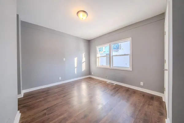 $299,900 | 654 Winslow Avenue, St. Paul, MN 55107