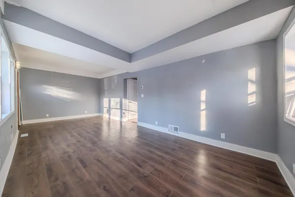 $299,900 | 654 Winslow Avenue, St. Paul, MN 55107