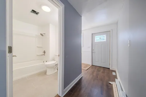 $299,900 | 654 Winslow Avenue, St. Paul, MN 55107
