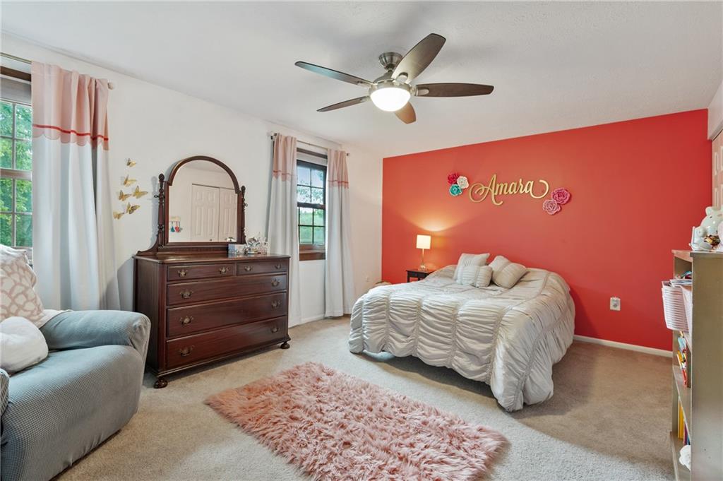 100 Farmingdale Road Wexford, PA 15090 - Photo 16 of 23 Gallery Image 16
