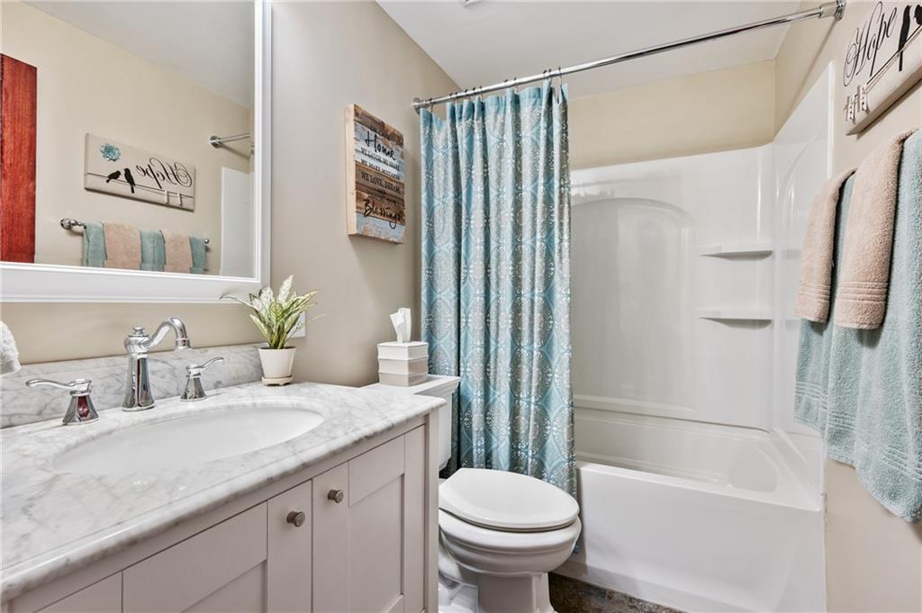 100 Farmingdale Road Wexford, PA 15090 - Photo 19 of 23 Gallery Image 19