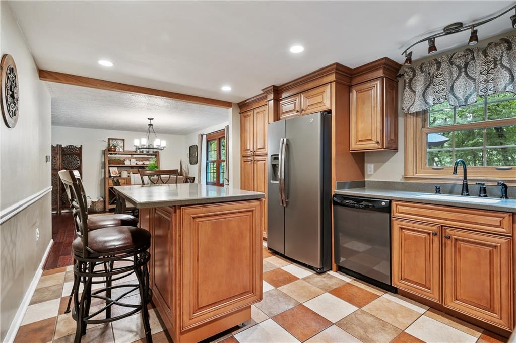 100 Farmingdale Road Wexford, PA 15090 - Photo 8 of 23 Gallery Image 8