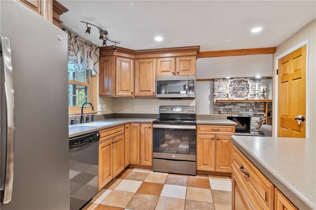 100 Farmingdale Road Wexford, PA 15090 - Photo 9 of 23 Gallery Image 9