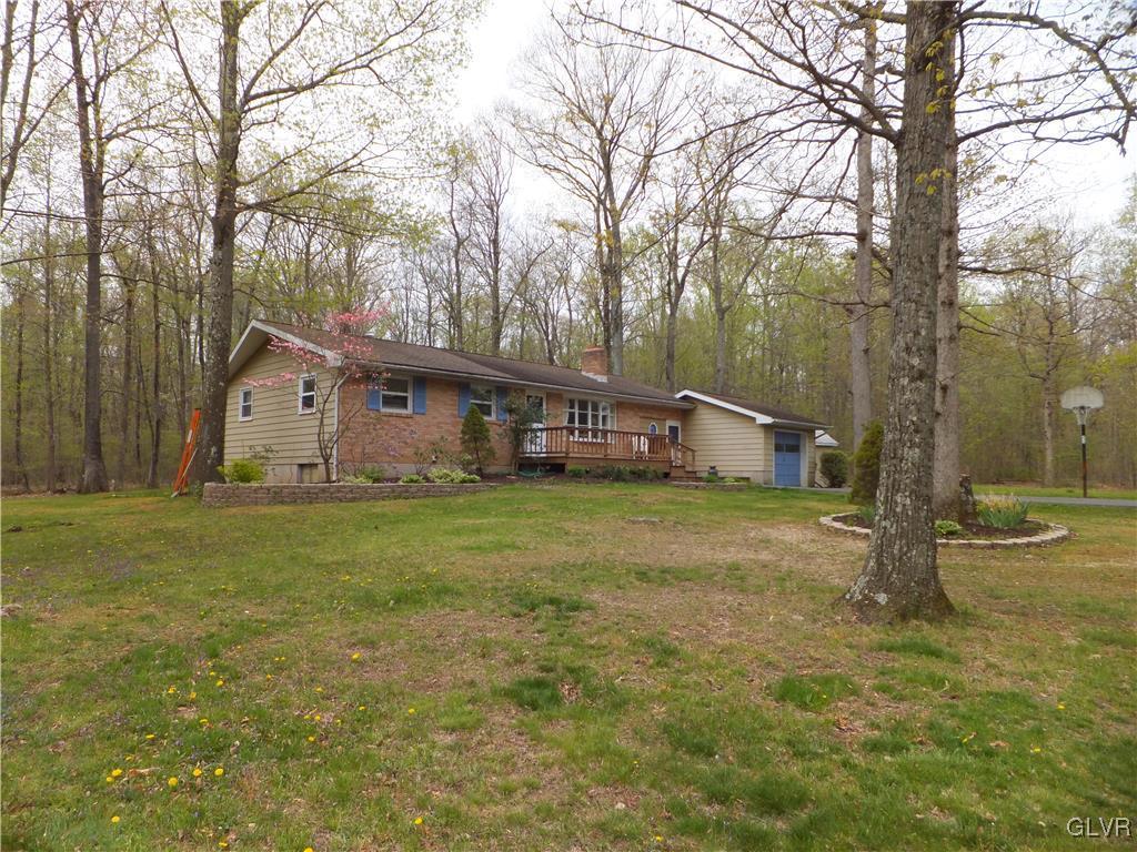 161 Hoffman Road Wind Gap, PA 18091 - Photo 3 of 27