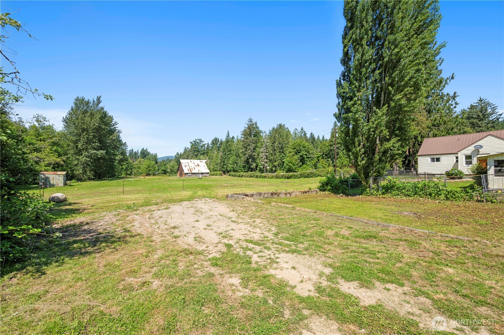 21716 State Rte 530 Northeast Arlington, WA 98223 - Photo 22 of 40