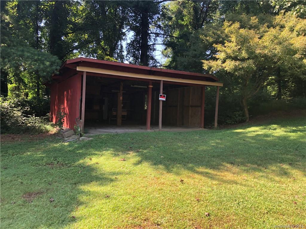315 Houston Road Columbus, NC 28722 - Photo 3 of 19 Gallery Image 3