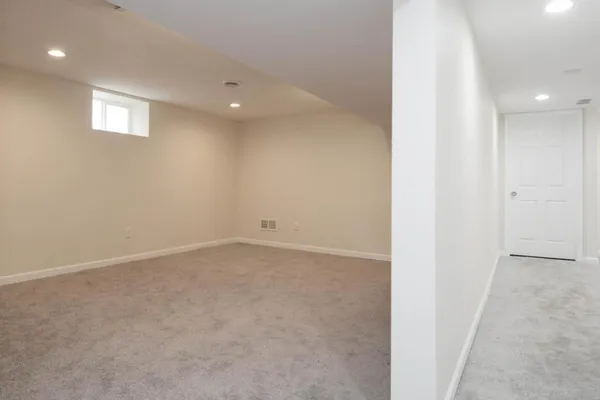 $2,500 | 3731 North Sheridan Avenue, Unit A, Minneapolis, MN 55412