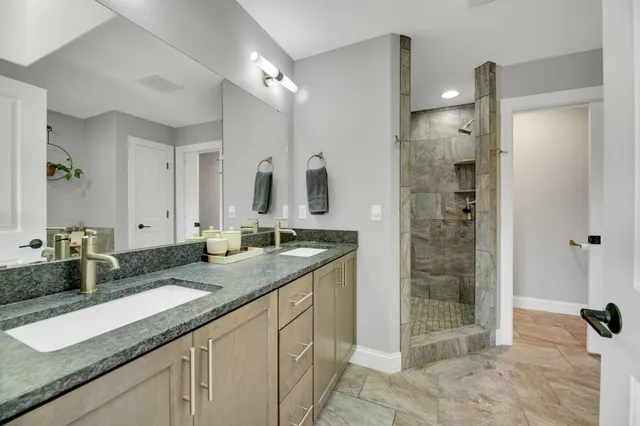 $779,000 | W2464 Leasure Way, East Troy, WI 53120