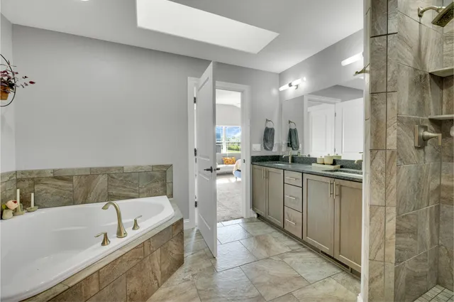 $779,000 | W2464 Leasure Way, East Troy, WI 53120