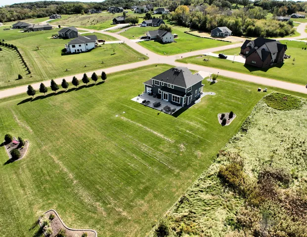 $779,000 | W2464 Leasure Way, East Troy, WI 53120